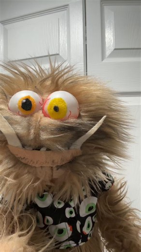 Yes, I’ve been building a 16ft Eagle puppet #scruffthepuppet #scruffian #art #fyp #trending