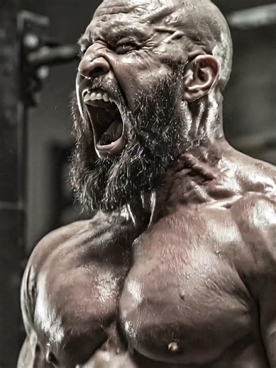 Kratos Démolissant le Gym avec Un Réalisme Ultra