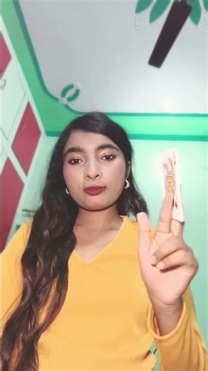 Koi king toh hai nahi… toh card mein hi king le liya 👑😂