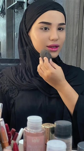 How to Apply Makeup Like a Pro