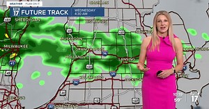 Tonight's Forecast: A few showers, mostly cloudy