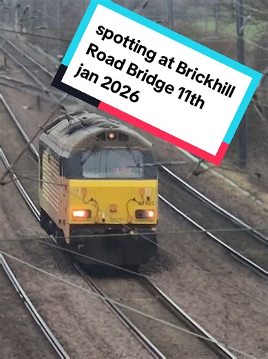 time for a quick pop out and spot trains for a class 67 thunderbird taken over Westcoast rail 47/57 we have 67 and 70 but we only get the 67 here plus 91 action with lumo and 700,387 enjoy #trainspotting #traindash #traintok #sandy #ecml