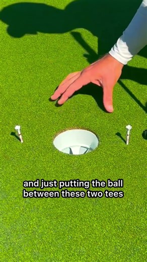 Ever wish the cup looked HUGE? Here’s the trick ⛳️👇 Take two tees and place them ½ a putter length