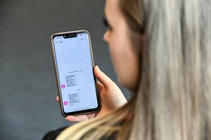 Is 60263 HMRC? How to tell if a text message is genuine