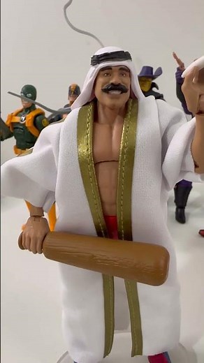 MARVEL LEGENDS Maximum series DEADPOOL action figure review is up. Check it out jabronis 😂