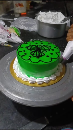 Cake Decorating work ♥️🫡 Cake Decorating #youtubeshorts #howtomakecakecreamathome #cakedecorating
