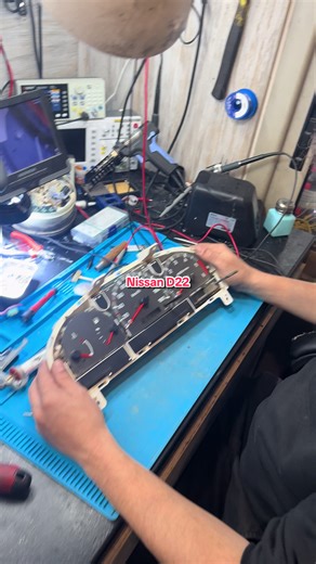 Nissan D22 Instrument Repair Guide