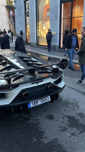 Mansory SVJ: A Stunning Lamborghini