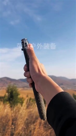 🔒 Retractable Baton with Safety Lock — Strength in your hand 💪 Fast deployment ⚡ | Secure lock 🔐 | Compact protection 🛡️ | Ineffablu.com