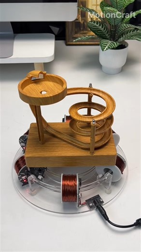 This Mini Engine Runs on Heat 😱 | Pure Motion