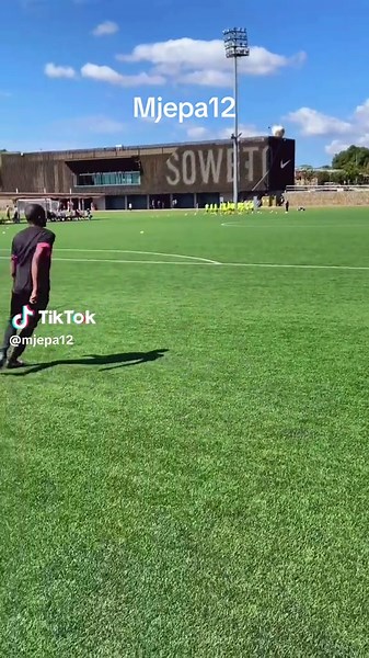 Mastering Your Best Football Touch Techniques