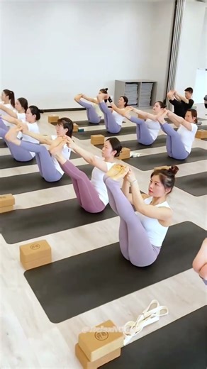 5 Easy FITNESS Tricks to Boost Your Energy