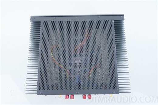 Adcom GFA-5802 Stereo Power Amplifier