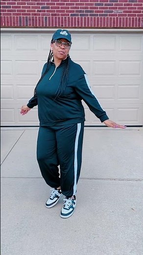 Just Fine remix Line Dance by Mary J. Blige - Lorraine’s Line Dancing