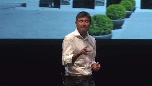 6.5K views · 859 reactions | IL MIO MONOLOGO SU ASSANGE E...