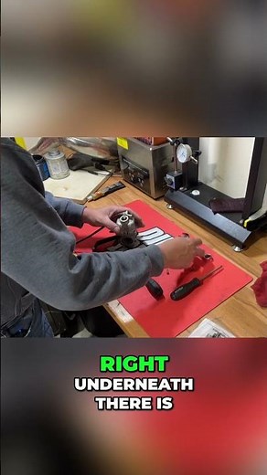 Motorcycle Carburetor Fuel Screw Adjustment Guide #shorts