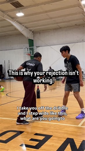 Daryl McCoy | Pro Basketball Trainer | Waco, TX | Rejecting a screen isn’t about going away from it. It’s about closing space first. When you skip the anchor step: • The defender stays... | Instagram