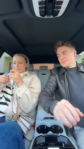 Nie chciala sie podzielicChyba nie tak latwo zabrac kobiecie jedzenie | Norek Sojka