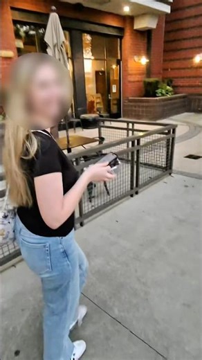 How to Meet A Stranger in 43 Seconds…