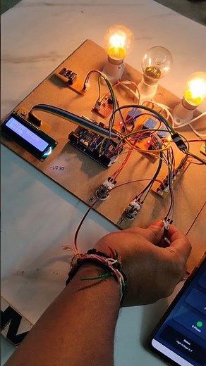 HVS-4588. IoT Transmission line Fault detection using Arduino with Webpage Monitoring and Alerts.