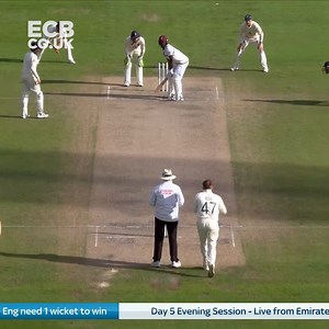 An outrageous catch to seal the win! 👐 Scorecard/Clips: https://www.ecb.co.uk/video/1733898/highlights-sensational-stokes-inspires-england-to-victory-england-v-west-indies-second-test-day-5 #ENGvWI | England Cricket