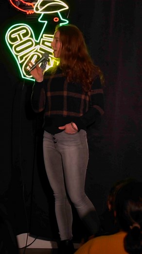 Women bond publicly, solve crisis in Middle East #comedy #standupcomedy #funny #crowdwork #westchester | Zoe Levy Comedy