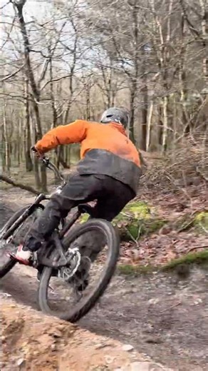 Chill Puddle-town session #mtb #bike #local