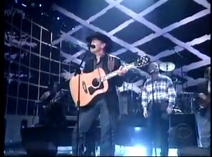 George Strait – I Hate everything...🎧 Watch full this song: https://top100.greatestoldiessongs.org/george-strait-i-hate-everything/?utm_source=facebook&utm_medium=ngreel&utm_campaign=topoldcountrysongsofalltime | Top Old Country Songs Of All Time
