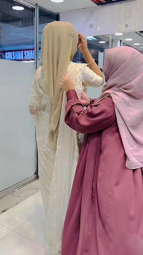 566K views · 5.9K reactions | Draping Artistry: Saree, Designer Blouse, and Doppatta Elegance #reelsfb #reelsfypシ #reelsviral #handworkblouse #blousedesigns #sareedraping #styleinspiration #DUPATTA #draping | Drape & Design by Aliya | Facebook