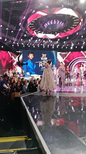 Suasana studio 5 indosiar | Bang Rosit