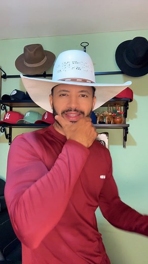 Cesar Santos on Reels