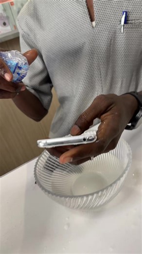 Sharp Aquos weterproff 64GB ram 4GB dispo à 33,500f💸 78,724,68,83 - 77,883,24,29👈