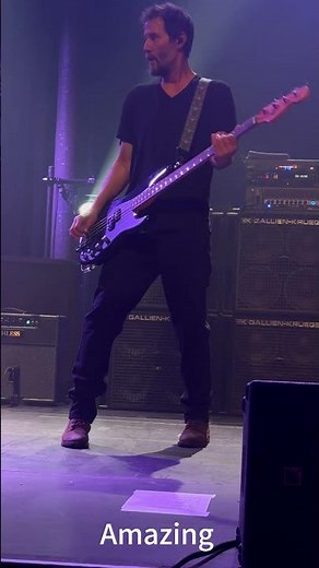 The Rockstar Keanu Reeves, LOVE IT ‪@DogstarBand‬