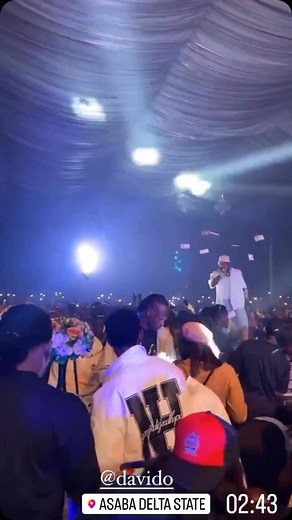 288 reactions · 10 comments | Davido gave them a proper soldout show in Asaba, Delta State, last night  | Entertainment Daily | Facebook
