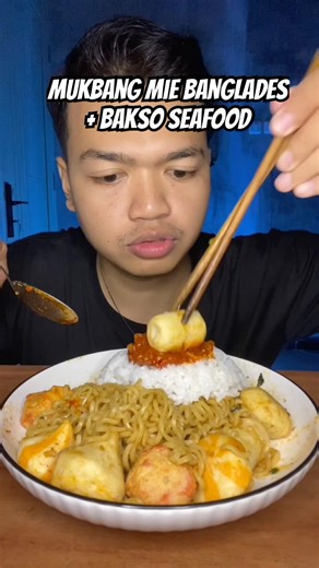 Mukbang mie banglades + bakso seafod dg sambel jamur 🤤😋#shorts #mukbang #maklur