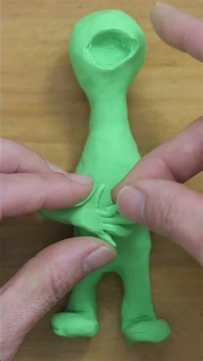 CLAY TO LIFE no.10 I’ve Never Seen an Alien. So I Made One.油粘土で宇宙人をつくる #clayart #alien #shorts
