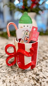 Easy last-minute gift idea that turns a gift card into something thoughtful and personal. Perfect for teachers, friends, host or anyone you forgot to shop for! ✨Comment ‘Shop’ for the link (sent to your DM) ✨Share this with a friend who would love it ✨Follow me for all your holiday inspo! #lastminutegift #giftcardideas #thoughtfulgifts #easygiftideas #over40contentcreator #reelsinspo #teachergiftideas #nostressgifts | The Sister Styled Life