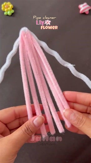 Lily Flower Using Pipe Cleaner 🌷💖 #diy #pipecleanercrafts #craftideas #shortvideo #handmade