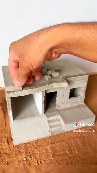 Create a Single Story House in One Minute