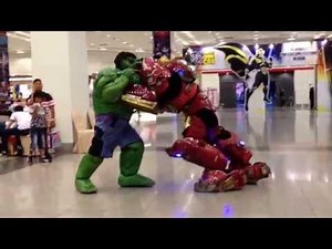 Hulk VS Hulkbuster at AFA Thailand by C4team