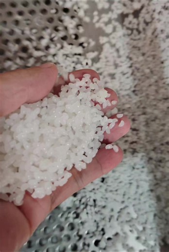 #TPE 越南生产的#ST25 胶粒料上线了！订购热线📱: 84-0858221256 #TPR #TPU #TPO #TPV #越南制造🇻🇳 #SảnXuấtTạiViệtNam🇻🇳 #塑料颗粒