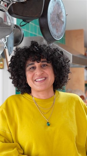 42K views · 194 reactions | Happy Sunday! My latest edition of the what’s good roundup on my substack includes:  My recent segment on GMA  Photos from @thedrewbarrymoreshow  A curly hair feature  Chadwick Boseman getting his Hollywood star  Link in my bio! Happy weekending, friends #GoodThings Video by @rahsallthat | Samin Nosrat | Facebook