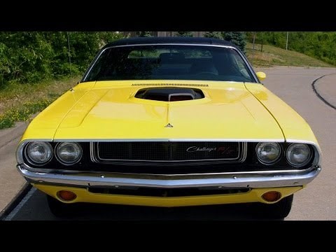 1970 Dodge Challenger RT SE 440 V8 Shaker Hood Mopar Muscle Car - Start up and Idle