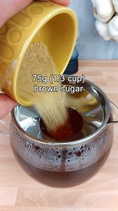 Many of you asked if you can make kombucha from apple cider vinegar, so I made a little experiment and it turns out you can!😁 I made the first batch using ACV with the mother, but this batch tasted vinegary even though a nice scoby developed on top. I used this scoby to make another batch, and it turns out it produced the best kombucha that I have tasted so far!😋 The scoby doesn't look appealing in the video because it had an old scoby stuck to it from underneath, which looked like a rotten ca