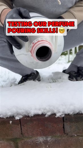 Can we pour our perfume from a 5KG canister into a tiny 1ml bottle? 😳🍓 This is Strawberry Laces — thick, red, juicy… and yes, it FAILED 👀 But here’s the thing… this is actually GOOD. When perfume clogs, drips, and refuses to flow — it means it’s PURE 💎 No watery fillers. No weak sprays. Just sweet strawberry candy, juicy strawberries, and a scent that lasts all day on skin & clothes 🍓✨ Red. Thick. Powerful. If it poured easily… we’d be worried 😌 You can experience Strawberry Laces from jus
