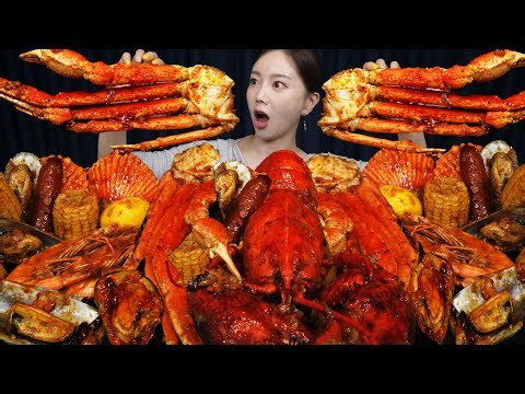 [Mukbang ASMR] Spicy Giant Boiling Crab Lobster Seafood Boil ! Recipe Ssoyoung