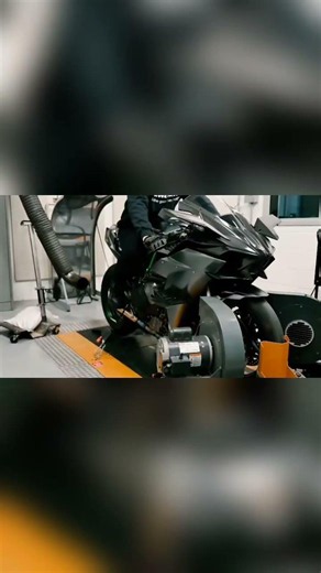 H2R Dyno Beast Unleashed! 👹🔥‪@HipiyVibe‬ #h2r #superbike #dynorun
