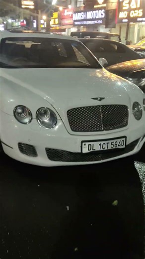 Comment 💬 Name of this Car 🚗🤔#bently #car #bmw #ytshorts #trending #luxury