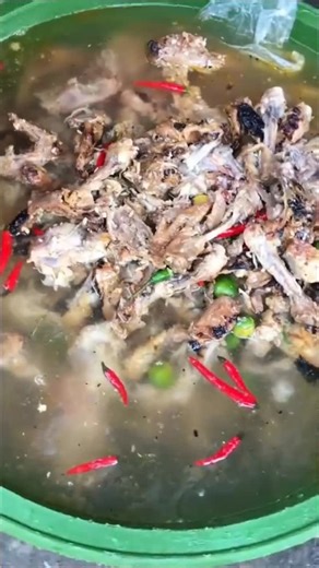 Taboo_Arab_tv on Instagram: "Eating Pag pag in Philippines | 🇵🇭 #philippines #pagpag #trashfood #manilaeatup"