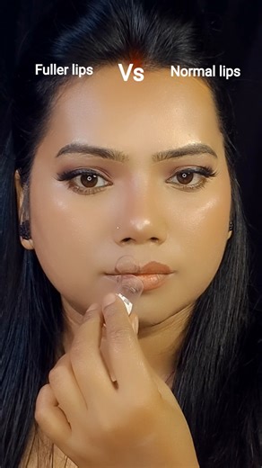 How to make fuller lips with lipstick #makeuptutorial #makeuptips #viral #hack #lipstick